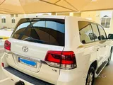 Doctor Owned  Landcruiser GXR V8 For Sale